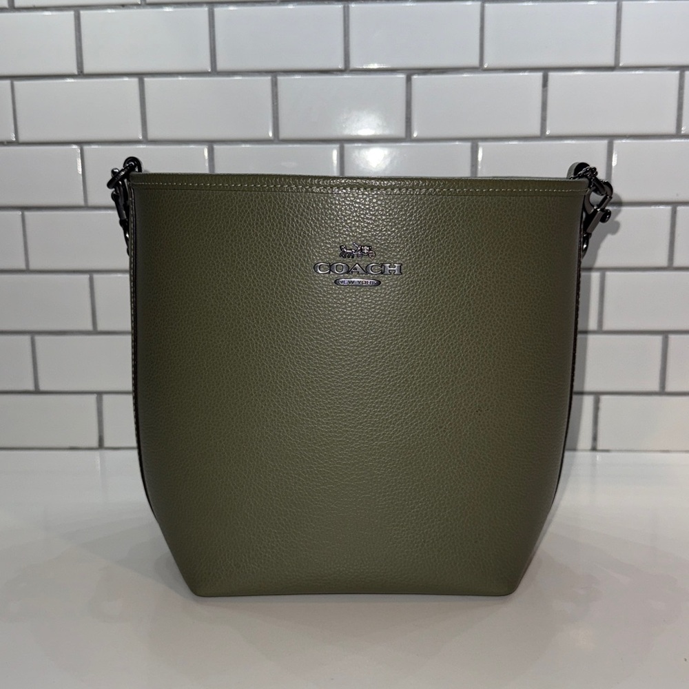 Coach Bag in Olive Green